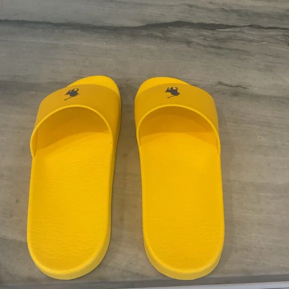 Polo by Ralph Lauren Yellow Slide Sandal with Navy Pony - Picture 6 of 9